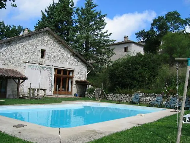 Gite Le Jardinet Flaugnac